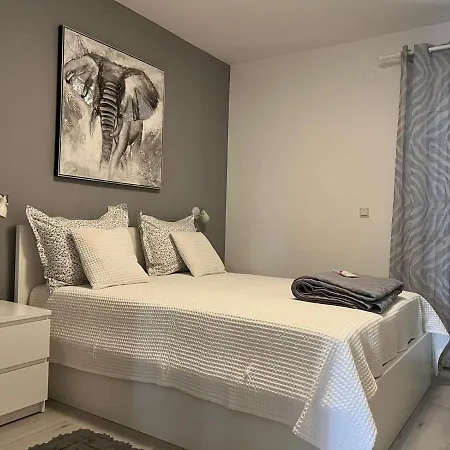 Nera Apartamento Makarska