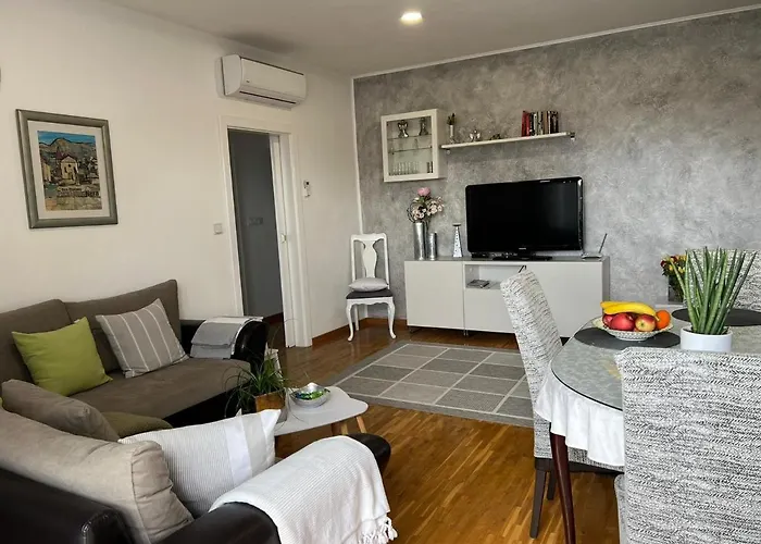 Nera Apartment Makarska